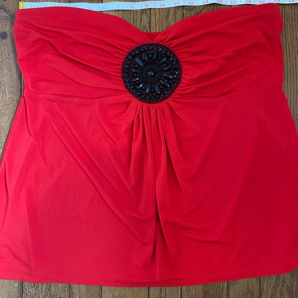 Sold TORRID RED black medallion BABYDOLL TUBE TOP - Picture 5 of 10